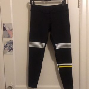 SoulCycle x Lilybod Leggings Size L